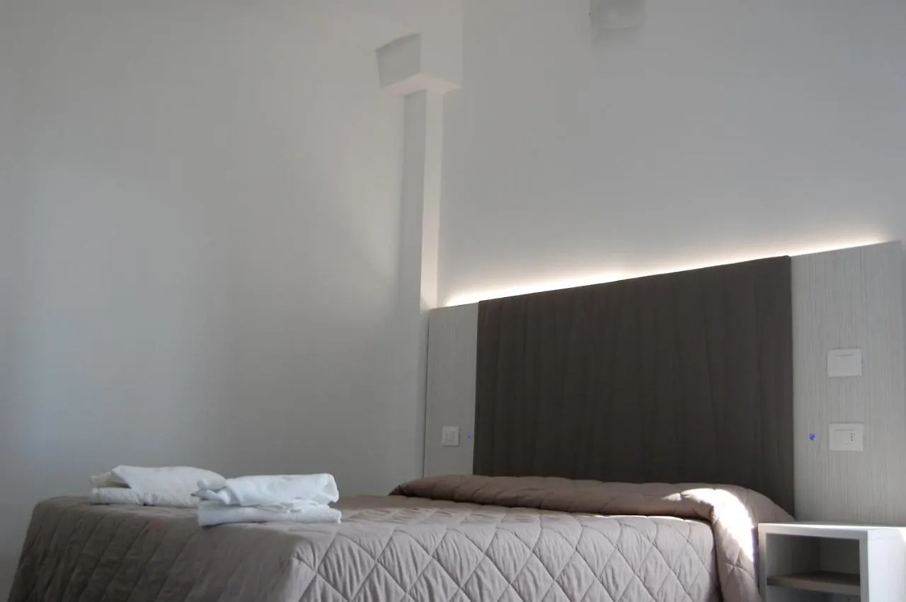 Hotel Aurora Misano Adriatico 3*,  Italia
